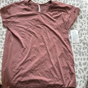 NWT Lululemon Swiftly